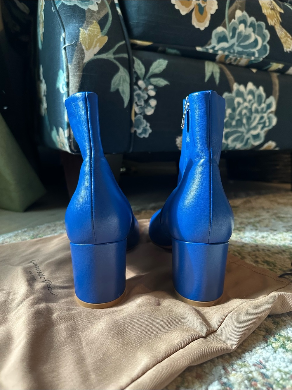 Gianvito Rossi Royal Blue Leather Ankle Boots - Picture 5 of 6